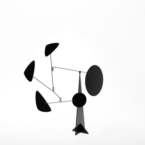 Détail du mobile Santorini de Volta Mobiles avec formes géométriques 